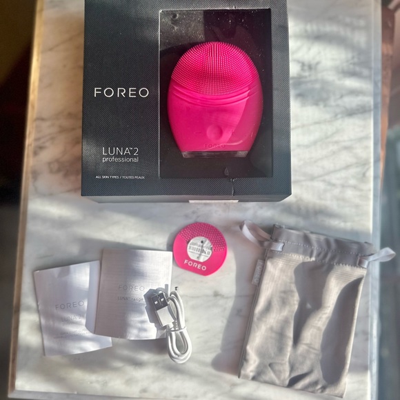 Foreo Luna 2 Pro - Picture 3 of 4